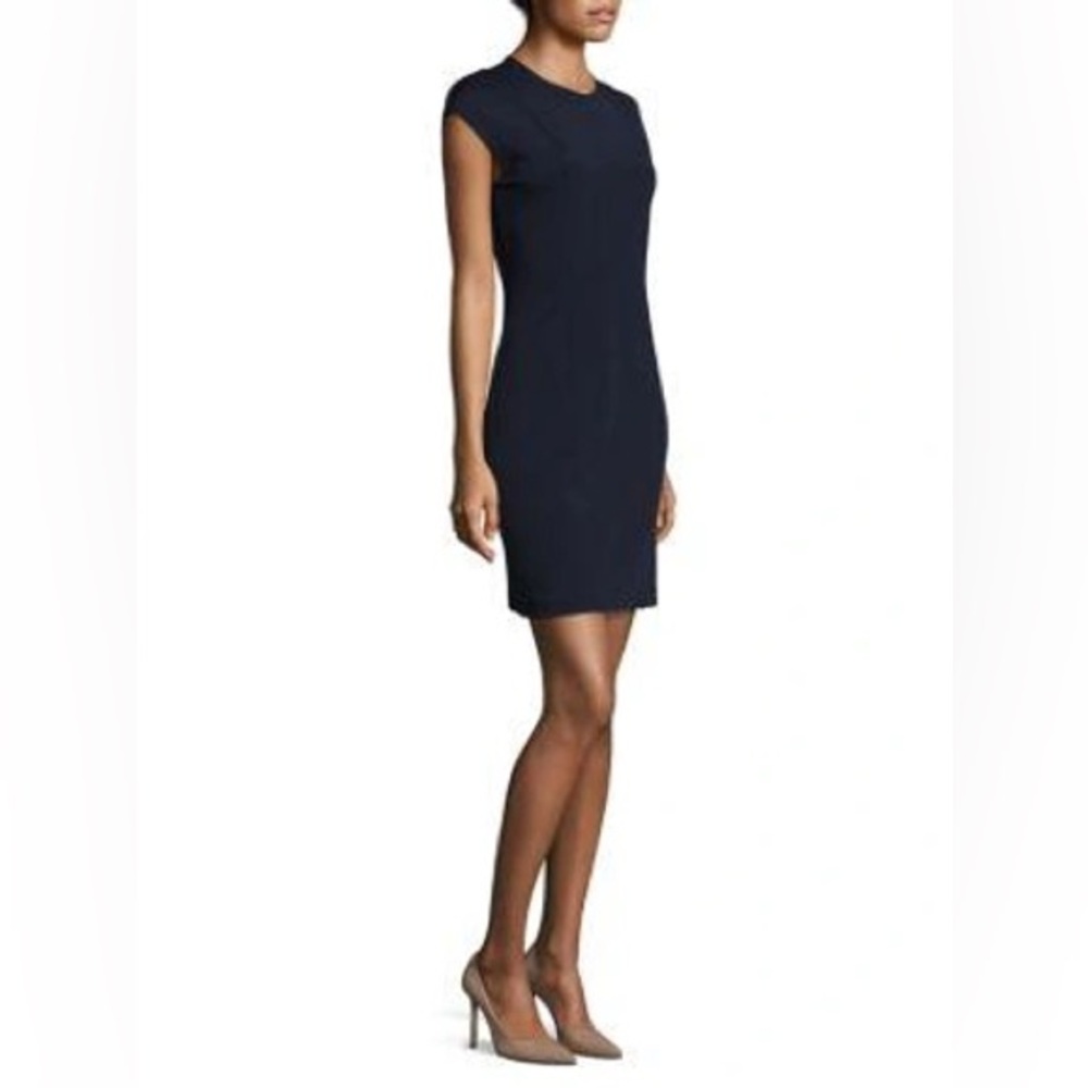 Theory Onine Oxford Knit Shift Dress in Navy Size 0
